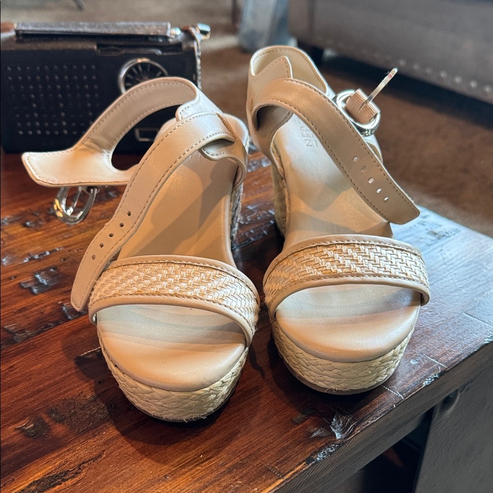 Naturalizer Woven Platform Wedges in Tan